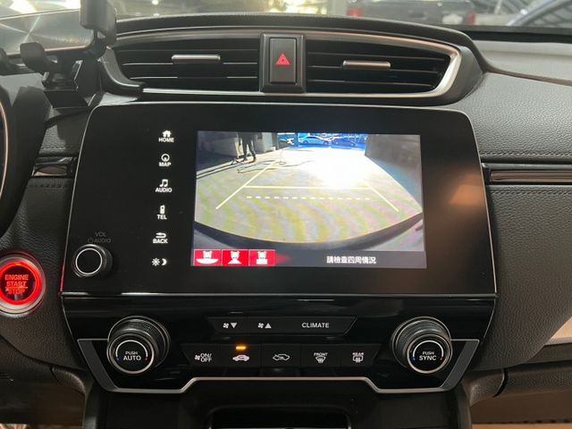 VTi-S 配備~ACC/定速/CARPLAY/I-KEY/摸門/車道置中/電動尾門/換檔撥片/無線充電板 (海佃店)  第10張相片