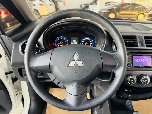 尊貴型 配備~ABS/恆溫/大燈水平調整 原廠保養 全車原鈑件 (北安店)  第9張相片