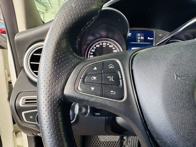 配備~定速/倒車顯影/衛星導航/I-KEY/雙電動座椅/換檔撥片/安卓機/LED光型大燈 全車原鈑件(海佃店)  第16張相片