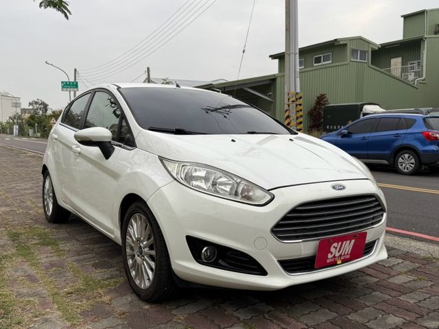 Eco Boost運動型 配備~I-KEY/摸門/快撥/倒車雷達/大燈高低 全車原鈑件 優質代步車 (海佃店)  第3張相片