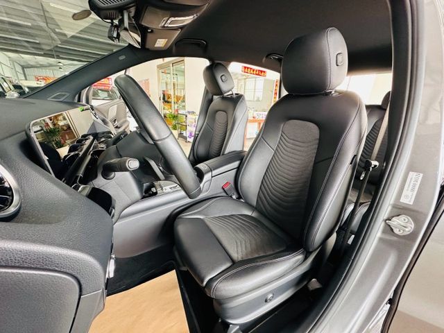 配備~I-KEY/盲點/定速/倒車顯影/單電動座椅/CARPLAY/電動後視鏡/怠速/LED頭燈 (海佃店)  第4張相片