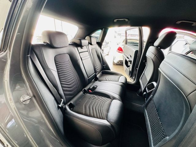 配備~I-KEY/盲點/定速/倒車顯影/單電動座椅/CARPLAY/電動後視鏡/怠速/LED頭燈 (海佃店)  第7張相片