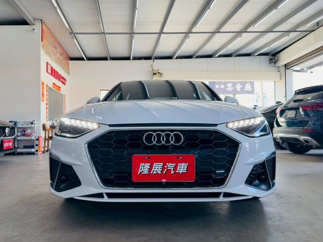 S-LINE 配備~I-KEY/摸門/盲點/ACC/雙電動座椅/換檔撥片/車道偏離/三區恆溫/CARPLAY (北安店)  第2張相片