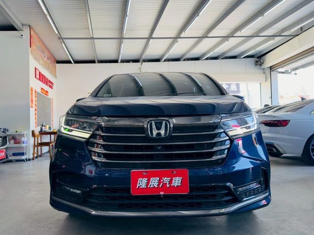 登峰版 原廠保固中 配備~I-KEY/單電動座椅/天窗/電尾門/ACC/CARPLAY/車道偏離/雙電動滑門(北安店)  第2張相片