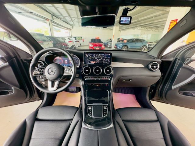 配備~I-KEY/摸門/雙電動記憶座椅/換檔撥片/CARPLAY/360環景/電動尾門/盲點/車道維持/ACC(北安店)  第8張相片