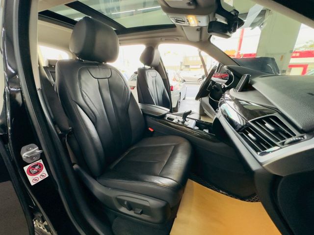 xDRIVE35i 配備~I-KEY/雙電動椅/電尾門/換檔撥片/360環景/導航/HID頭燈(北安店)  第6張相片