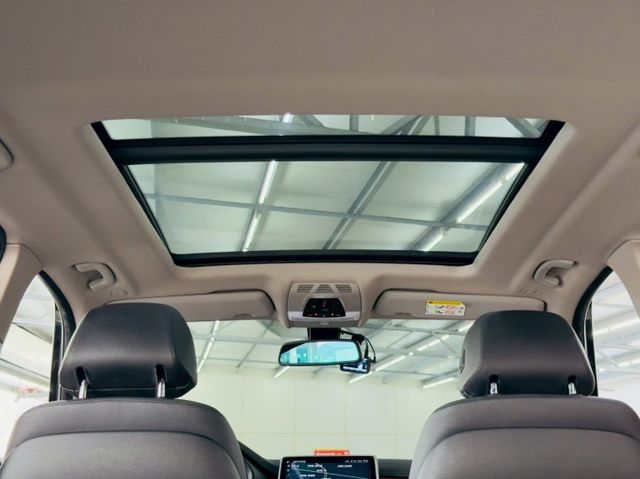 xDRIVE35i 配備~I-KEY/雙電動椅/電尾門/換檔撥片/360環景/導航/HID頭燈(北安店)  第16張相片