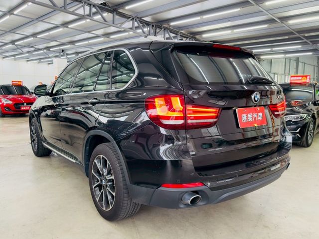 xDRIVE35i 配備~I-KEY/雙電動椅/電尾門/換檔撥片/360環景/導航/HID頭燈(北安店)  第20張相片