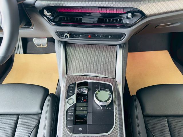 M版 配備~I-KEY/摸門/盲點/車道偏離/雙電動座椅/電動尾門/CARPLAY/360環景/曲線螢幕(北安店)  第12張相片