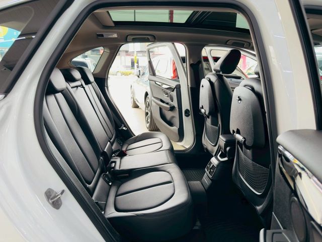 配備~I-KEY/摸門/車道偏離/腳踢尾門/抬頭顯示器/雙電動座椅/單記憶椅/倒車顯影/衛星導航 全車原鈑件 (北安店)  第7張相片