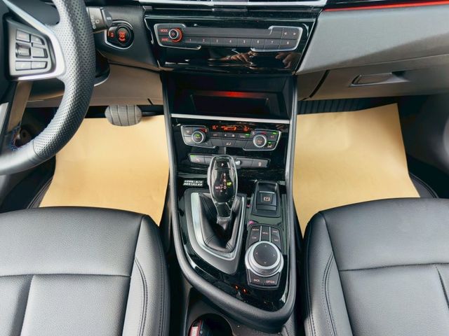 配備~I-KEY/摸門/車道偏離/腳踢尾門/抬頭顯示器/雙電動座椅/單記憶椅/倒車顯影/衛星導航 全車原鈑件 (北安店)  第11張相片