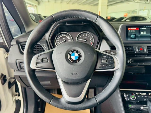 AT 配備~I-KEY/摸門/倒車顯影/怠速/恆溫/快撥/防滑  全車原鈑件 可全貸 (海佃店)  第9張相片