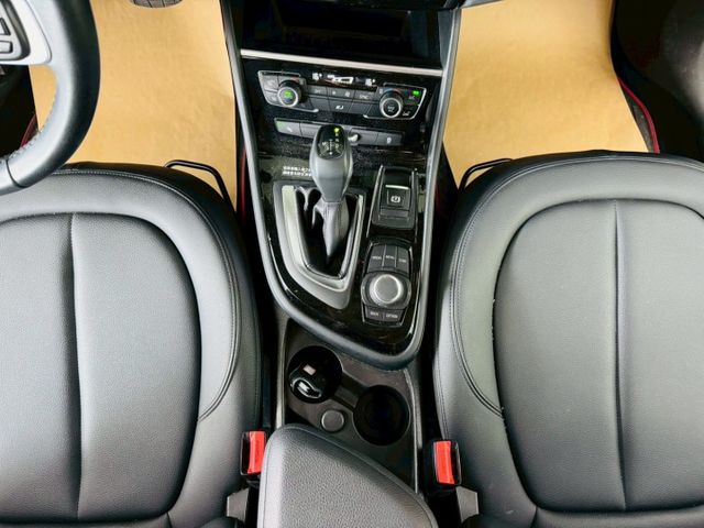 AT 配備~I-KEY/摸門/倒車顯影/怠速/恆溫/快撥/防滑  全車原鈑件 可全貸 (海佃店)  第11張相片