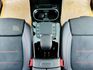 AMG 配備~I-KEY/摸門/雙電動記憶座椅/換檔撥片/怠速/CARPLAY/盲點/倒車顯影/ACC 原鈑件(北安店)  第11張縮圖