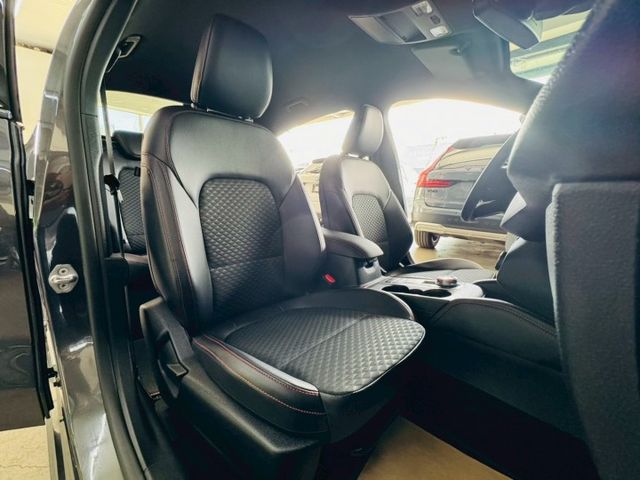 ST-LINE 配備~I-KEY/摸門/單電動椅/盲點/怠速/車道偏離/ACC/CARPLAY/BO音響/導航(海佃店)  第6張相片