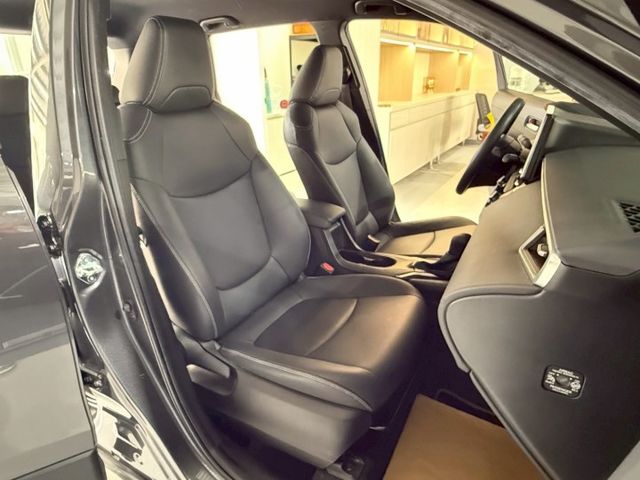 豪華版 配備~I-KEY/摸門/車道偏離/ACC/胎壓/防滑/防追撞/恆溫 全車原鈑件 可全貸  (海佃店)  第6張相片