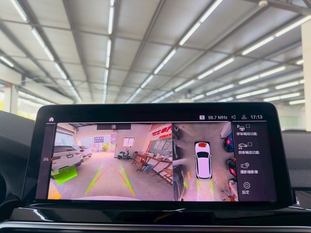 配備~I-KEY/摸門/抬頭顯示器/雙電動座椅/電動腳踢尾門/360環景/ACC/車道偏離/CARPLAY (北安店)  第10張相片