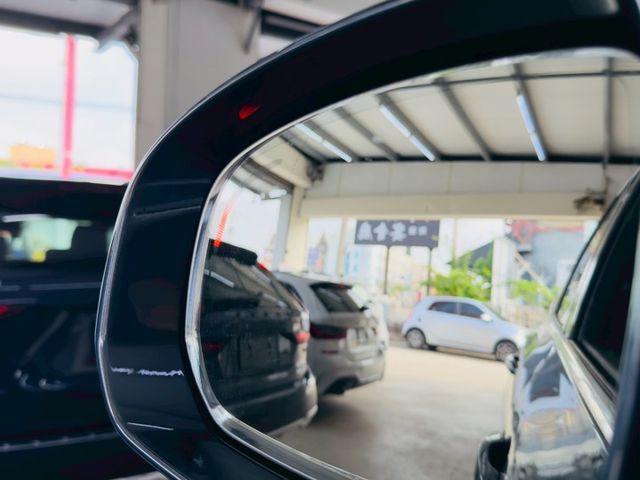 配備~I-KEY/摸門/盲點/360環景/ACC/車道偏離/HK音響/雙電動座椅/天窗/CARPLAY/HUD(北安店)  第15張相片