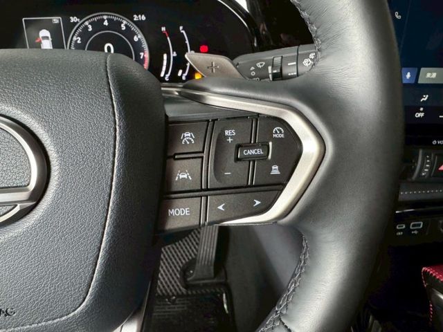 菁英版配備~I-KEY/摸門/360環景/盲點/腳踢電尾門/車道偏離/ACC/CARPLAY/電熱椅/換檔撥片(北安店)  第16張相片