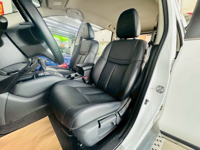 2WD智行版 配備~I-KEY/摸門/360環景/電動尾門/盲點/車道偏離/ACC/怠速/CARPLAY (北安店)  第4張相片