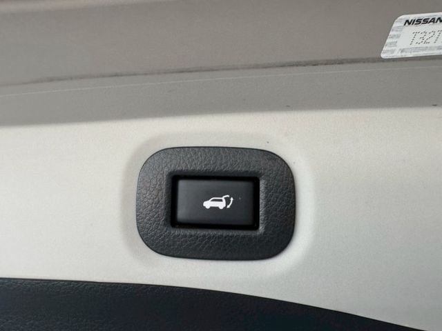 2WD智行版 配備~I-KEY/摸門/360環景/電動尾門/盲點/車道偏離/ACC/怠速/CARPLAY (北安店)  第16張相片