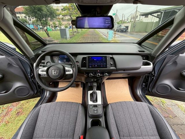 配備~-I-KEY/摸門/盲點/車道偏離/ACC/倒車顯影/胎壓/防滑/AUTO HOLD/定速/恆溫 (海佃店)  第8張相片