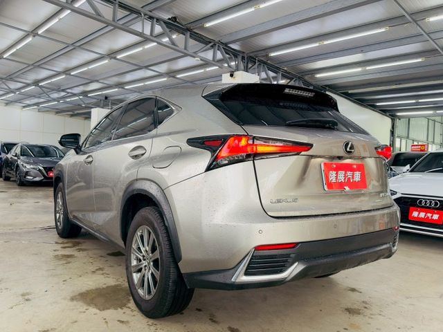 2020年式~菁英PLUS版 配備~I-KEY/雙電動椅/ACC/換檔撥片/倒車顯影/盲點/電尾門 (北安店)  第18張相片