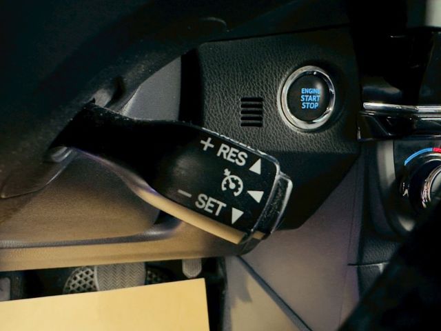 SAFETY+版 原版件 配備~I-KEY/定速/倒車顯影/導航/前後雷達/電視 (北安店)  第14張相片