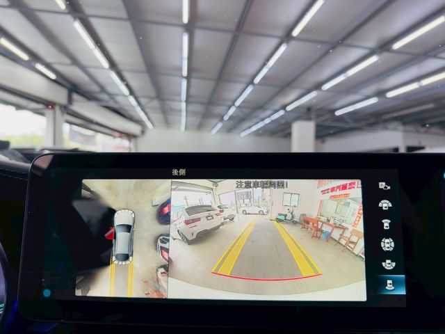 AMG LINE版 配備~I-KEY/摸門/ACC/雙電動記憶座椅/CARPLAY/車道偏離/360環景 (北安店)  第10張相片