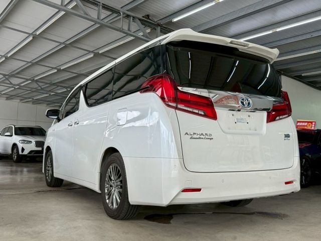配備~I-KEY/摸門/雙電動座椅/四通風加熱椅/ACC/車道偏離/AUTO HOLD/360環景/雙電滑門 (北安店)  第20張相片