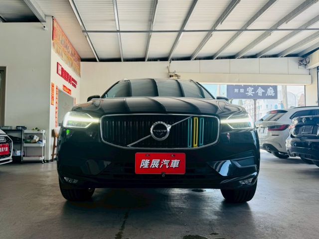 21年式B4 M版PLUS 配備~I-KEY/摸門/雙電動記憶椅/車道偏離/ACC/360環景/盲點/電尾門 (北安店)  第2張相片