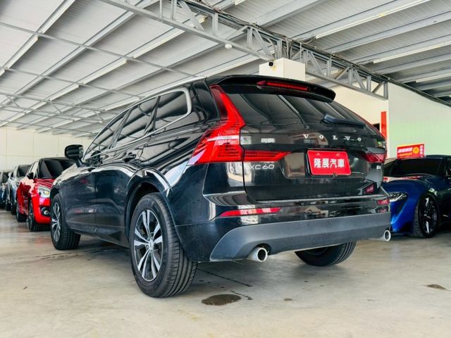 21年式B4 M版PLUS 配備~I-KEY/摸門/雙電動記憶椅/車道偏離/ACC/360環景/盲點/電尾門 (北安店)  第20張相片