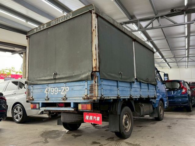 5速手排 大燈水平調整 全車原鈑件 可全貸 (北安店)  第10張相片