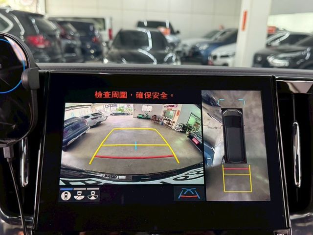 配備~I-KEY/摸門/360環景/車道偏離/怠速/ACC/雙電滑門/盲點/電尾門/雙電動座椅/JBL音響 (北安店)  第11張相片