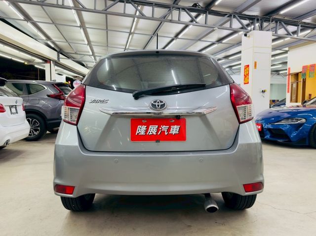經典影音 配備~倒車顯影/衛星導航/數位電視/高低可調大燈 全車原鈑件 優質代步車 可全貸 (北安店)  第19張相片