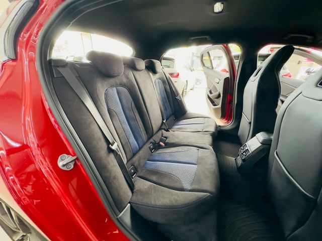 M版 配備~I-KEY/摸門/盲點/雙電動座椅/電動尾門/ACC/車道偏離/CARPLAY/無線充電板 (北安店)  第7張相片