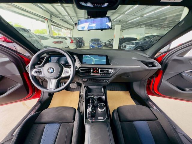 M版 配備~I-KEY/摸門/盲點/雙電動座椅/電動尾門/ACC/車道偏離/CARPLAY/無線充電板 (北安店)  第8張相片
