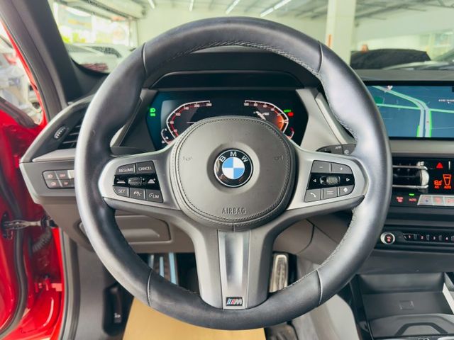 M版 配備~I-KEY/摸門/盲點/雙電動座椅/電動尾門/ACC/車道偏離/CARPLAY/無線充電板 (北安店)  第9張相片