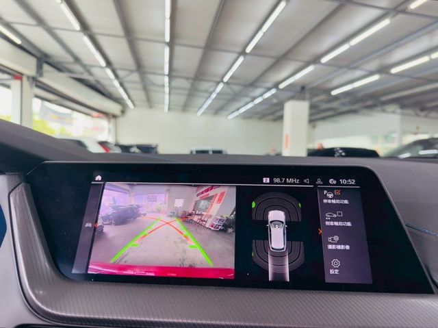 M版 配備~I-KEY/摸門/盲點/雙電動座椅/電動尾門/ACC/車道偏離/CARPLAY/無線充電板 (北安店)  第10張相片