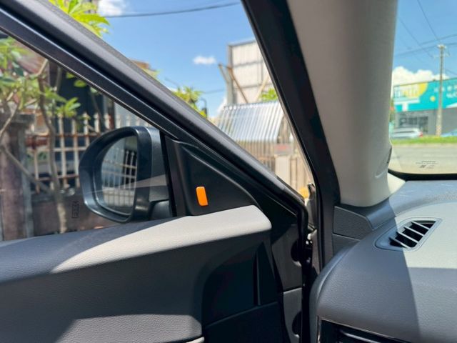 尊爵版 配備~I-KEY/摸門/360環景/盲點/ACC/車道偏離/CARPLAY/前後雷達/定速/恆溫 (北安店)  第14張相片