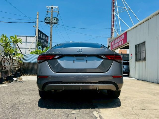 尊爵版 配備~I-KEY/摸門/360環景/盲點/ACC/車道偏離/CARPLAY/前後雷達/定速/恆溫 (北安店)  第19張相片
