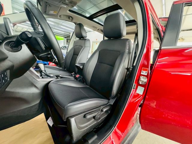 配備~I-KEY/摸門/全景天窗/360環景/怠速/ACC/車道偏離/換檔撥片/CARPLAY/自動煞停 (北安店)  第4張相片