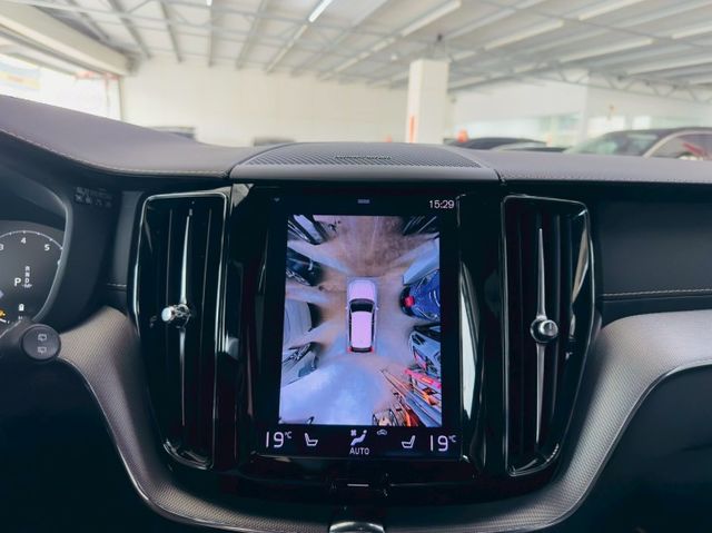 B5 R版 配備~I-KEY/摸門/360環景/雙電動座椅/ACC/車道偏離/CARPLAY/全景天窗/盲點(北安店)  第10張相片