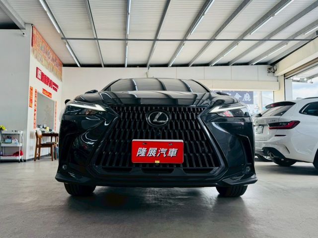 豪華版 配備~I-KEY/摸門/360環景/電動尾門/CARPLAY/車道偏離/電熱椅/ACC/盲點/換檔撥片(海佃店)  第2張相片