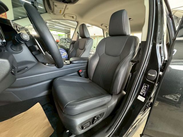 豪華版 配備~I-KEY/摸門/360環景/電動尾門/CARPLAY/車道偏離/電熱椅/ACC/盲點/換檔撥片(海佃店)  第4張相片