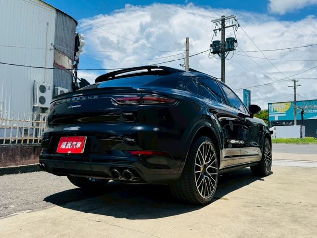 COUPE 配備~I-KEY/摸門/全景天窗/雙電動座椅/電動尾門/電子懸吊/CARPLAY/跑車計時套件 (北安店)  第18張相片