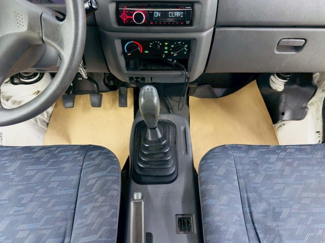 高低可調大燈  全車原鈑件 里程僅跑5公里 空間大載貨方便 可全貸 (北安店)  第10張相片
