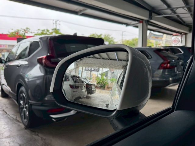 T3 Momentum 配備~I-KEY/摸門/360環景/雙電動座椅/電動尾門/車道偏離/CARPLAY (北安店)  第15張相片