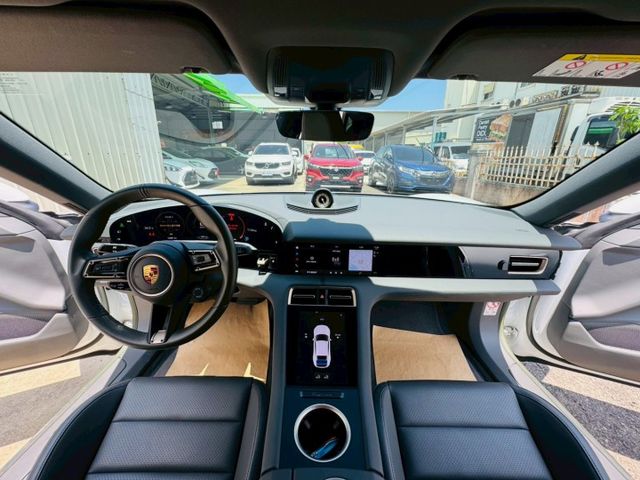 電車 配備~I-KEY/摸門/雙電動座椅/跑車計時套件/電動尾門/CARPLAY/車道偏離/單記憶座椅 (北安店)  第8張相片