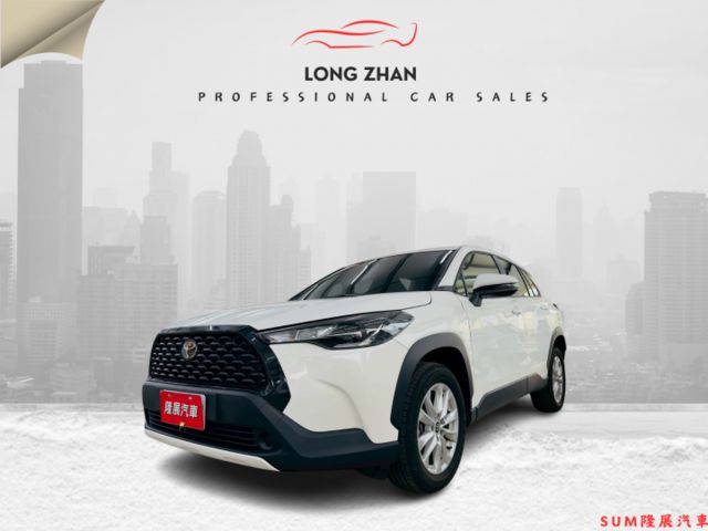 原鈑件 僅跑6千多 豪華版 配備~I-KEY/摸門/CARPLAY/車道偏離/ACC/自動遠光燈/胎壓/電折 (北安店)  第1張相片